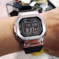 Наручные часы Casio G-Shock GMW-B5000-1E