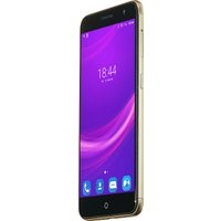 Телефон ZTE Blade V7 Gold