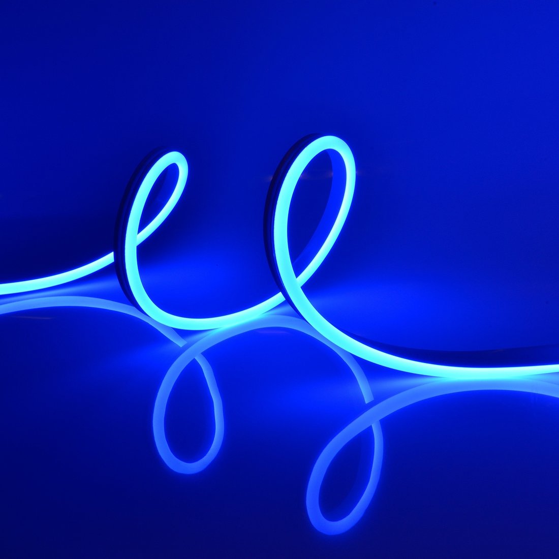 

Светодиодная лента Uniel ULS-N11-2835-120LED-m-8mm-IP67-DC24V-10W-m-15M-BLUE