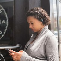 Наушники KOSS BT221i