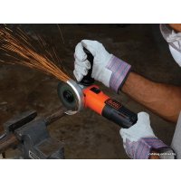 Угловая шлифмашина Black & Decker G650