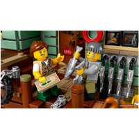 Конструктор LEGO Ideas 21310 Старый рыболовный магазин