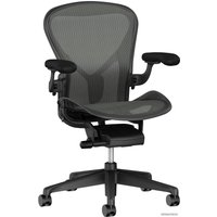 Офисное кресло Herman Miller Aeron (цвет графит, размер В, полная комплектация)