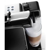 Капсульная кофеварка DeLonghi Lattissima+ Ice Silver [EN 520.S]