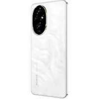 Смартфон HONOR 200 12GB/512GB международная версия (лунный белый) и смартфон HONOR X6a 6GB/128GB по акции