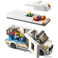 Конструктор LEGO City 60283 Отпуск в доме на колёсах