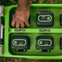 Зарядное устройство Greenworks G82CT6 (82В)