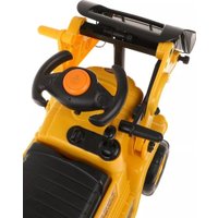 Каталка Moby Kids Бульдозер 69093