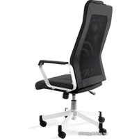 Офисное кресло UNIQUE Fox (черный)