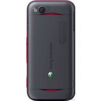 Кнопочный телефон Sony Ericsson Yari