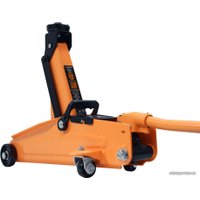 Подкатной домкрат Вихрь ДМК-2К 2т