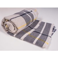 Плед Беларускі лён 140х200 17С319-ШР/у./р. (1Клетка /сорт 1)