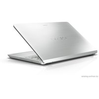 Ноутбук Sony VAIO SVF15A1Z2RS