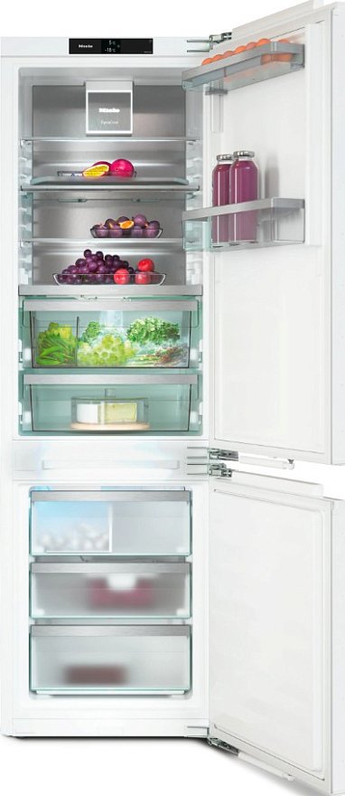 

Холодильник Miele KFN 7795 C