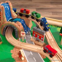 Набор железной дороги KidKraft Adventure Town Railway Train Table 18025