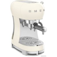 Рожковая кофеварка Smeg ECF02CREU