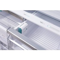 Холодильник Sharp SJ-653GHXI52R