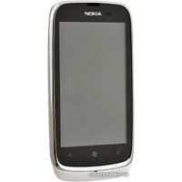 Телефон Nokia Lumia 610