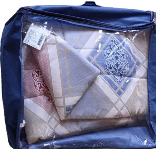 

Одеяло Vitok легкое полуторное: тк.бязь, наполнитель синтепон 200г/м², р.205х172 С-01.023