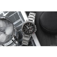 Наручные часы Casio MTG-B2000D-1A