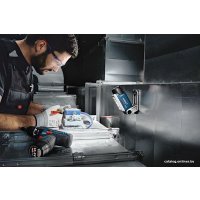 Фонарь Bosch GLI 12V-330 (без аккумулятора и ЗУ)