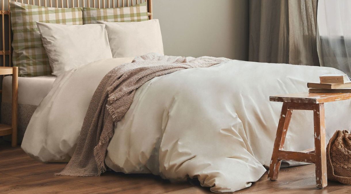 

1.5-спальный комплект постельного белья Волшебная ночь Elegant КПБ ВН 2506 8931/1+полубел