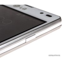 Телефон LG Optimus L9 (P765)