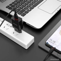 Сетевое зарядное Borofone BA20A microUSB (черный)
