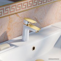 Смеситель IDDIS Cloud CLOWG00i01 (белый/золотистый)