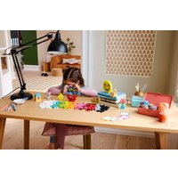 Конструктор LEGO Classic Креативная коробочка счастья 11042