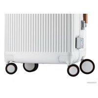 Чемодан-спиннер Verage Limited WINDSOR 20076 55 см (белоснежный)