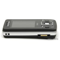 Кнопочный телефон Sony Ericsson T303