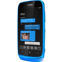 Смартфон Nokia Lumia 610