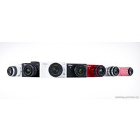 Беззеркальный фотоаппарат Nikon 1 J1 Kit 10-30mm