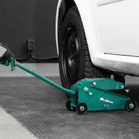 Подкатной домкрат СибрТех 50837 2.5т (кейс)