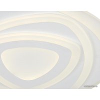 Припотолочная люстра Ambrella light Acrylica FA804 WH