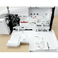 Оверлок Bernina Bernette Airlock B64