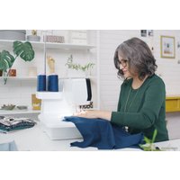 Коверлок Bernina L 890