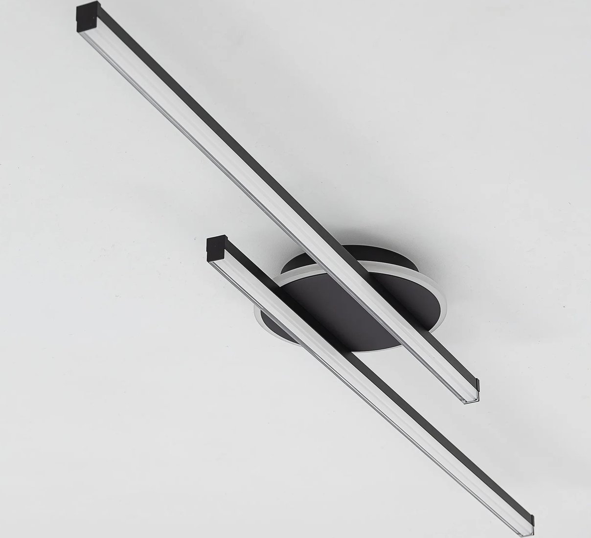 

Припотолочная люстра Citilux Trent CL203621