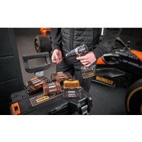  DeWalt DCK200MM2T (шуруповерт, винтоверт, 2 АКБ, кейс)