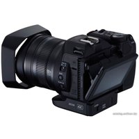 Видеокамера Canon XC10