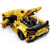 Конструктор LEGO Technic 42205 Chevrolet Corvette