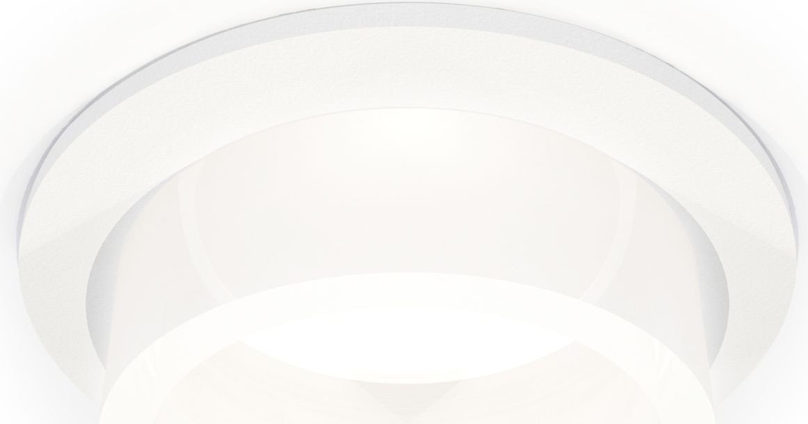 

Точечный светильник Ambrella light Techno spot XC6512066 SWH/FR