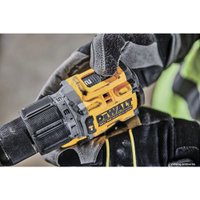 Ударная дрель-шуруповерт DeWalt DCD805P2T (с 2-мя АКБ, кейс)