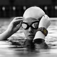 Умные часы Apple Watch Ultra 2 LTE 49 мм (титановый корпус, черный/черный, ремешок из эластомера M)