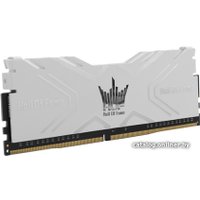 Оперативная память KFA2 2x8GB DDR4 PC4-28800 [HOF4CXLBS3600K17LD162K]