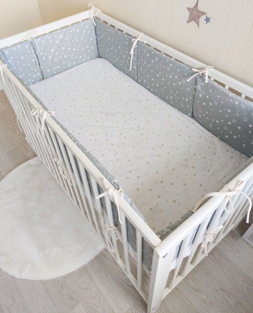 

Бампер в кроватку Martoo Multiform бампер (звезды на сером)