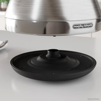 Электрический чайник Morphy Richards Venture Pyramid Silver 100130