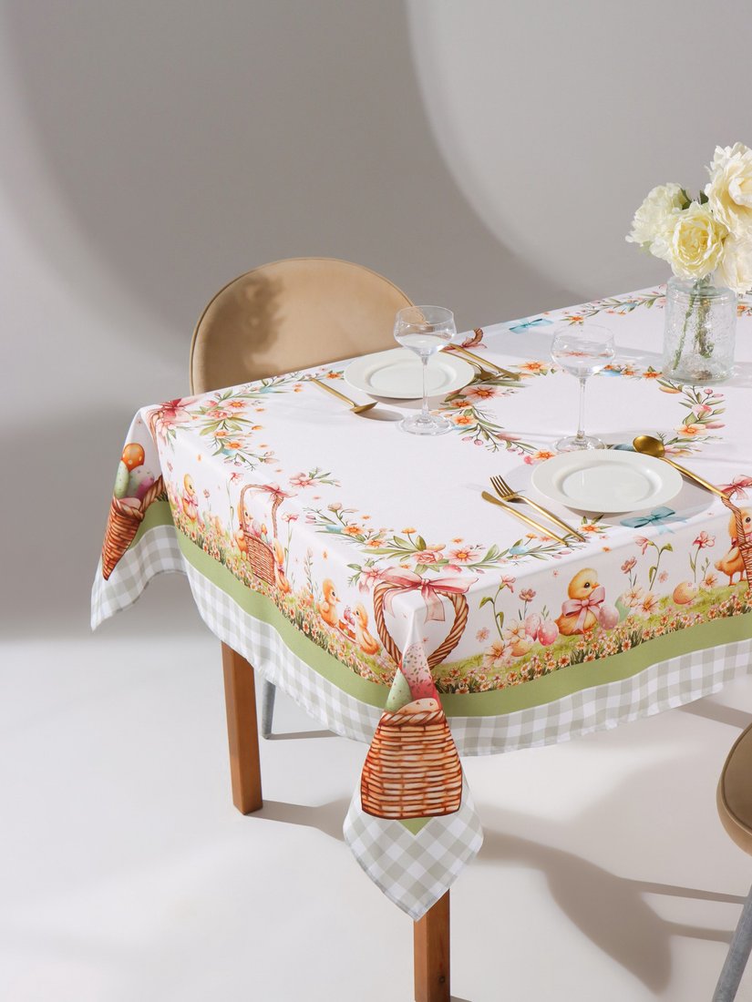 

Скатерть Доляна Пасхальные цыплята 10894877