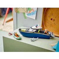 Конструктор LEGO City Полицейская погоня на лодке 60456